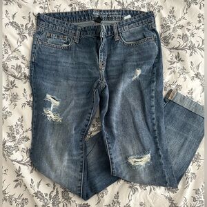 LIKE NEW Gap distressed denim jeans